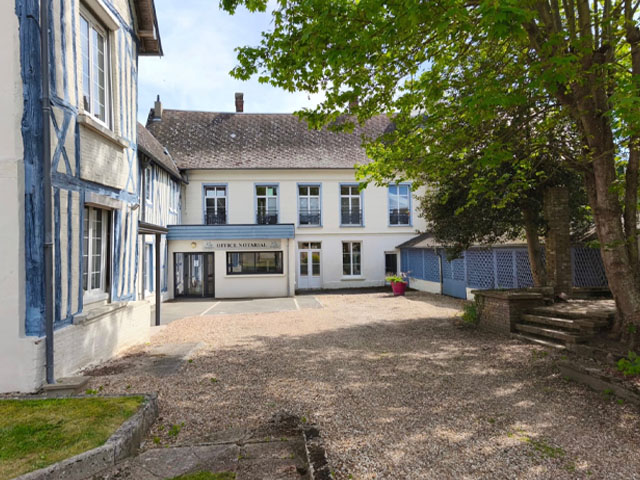 office notariale conches-en-ouches exterieur